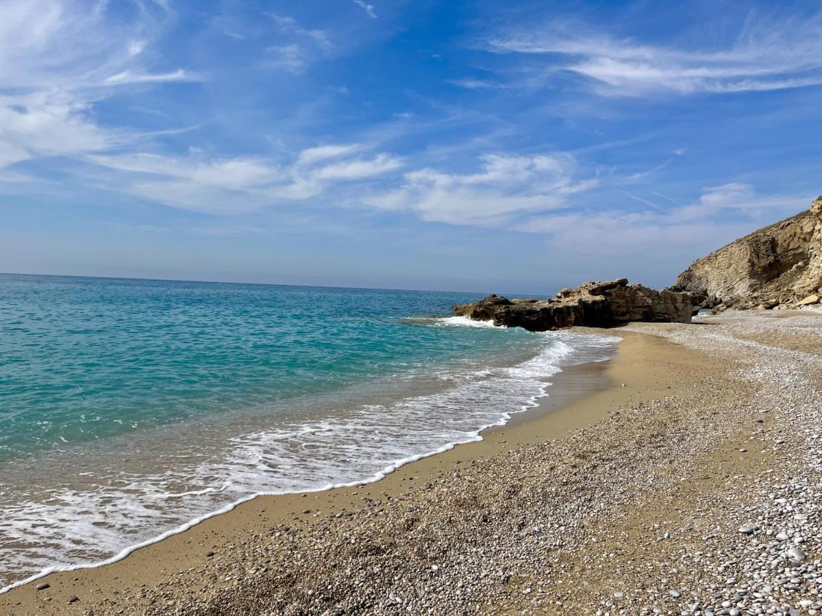 Luxe Beach Two By Gloove Apartment บิยาโฮโยซา ภายนอก รูปภาพ
